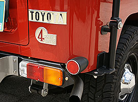 FJ40 Rear Emblems 2