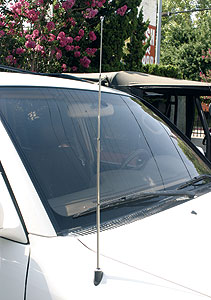Photo: 100 Series Land Cruiser Antenna