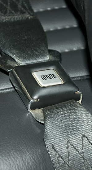 FJ40 Seat Belts